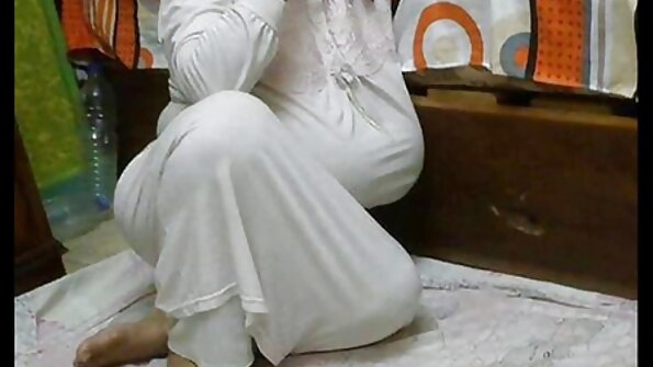 Softcore puncira élvezés Taryn Hardcore DPing