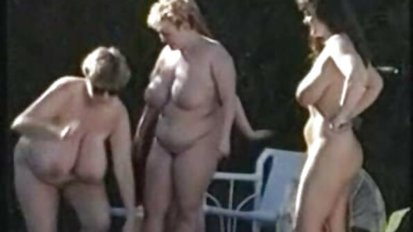 Angelika a punciba élvezés megfelelő szexpartnert választotta