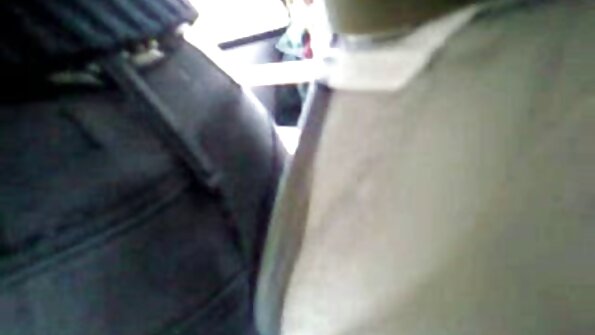 Lédús, fekete csaj kőkemény punciba elvezes faszt akar